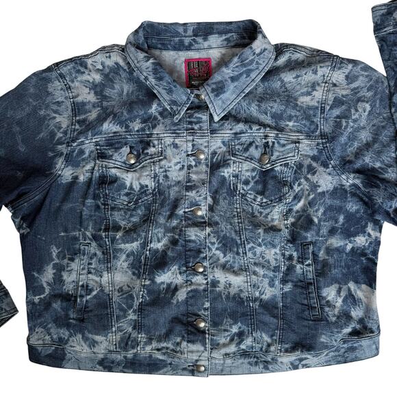 Torrid Tie Dye Womens Blue Denim Jacket Plus Size 3X 22-24 Trucker Casual Hippie - Picture 2 of 13
